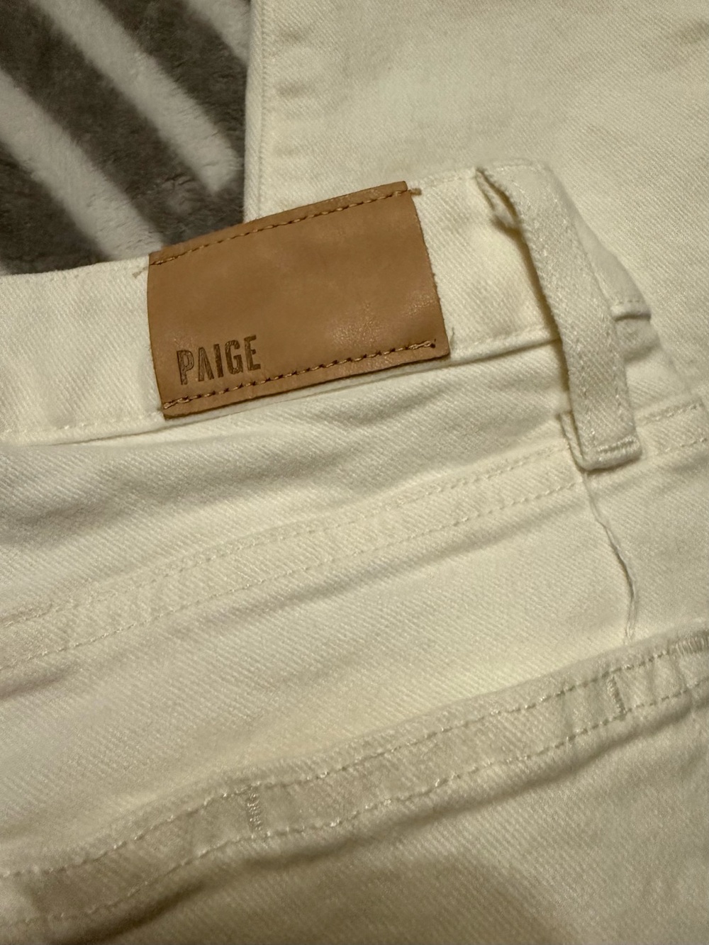 PAIGE Cream Skinny Jeans - Picture 3 of 6